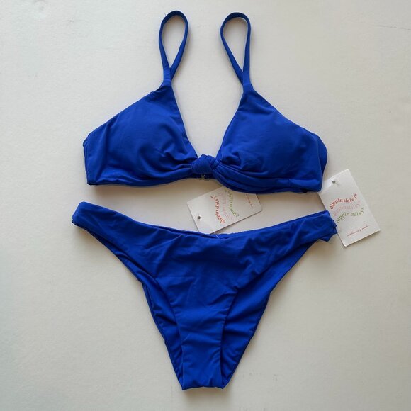 Dippin’ Daisy’s Zen top & Nocturnal bottom - Picture 1 of 4